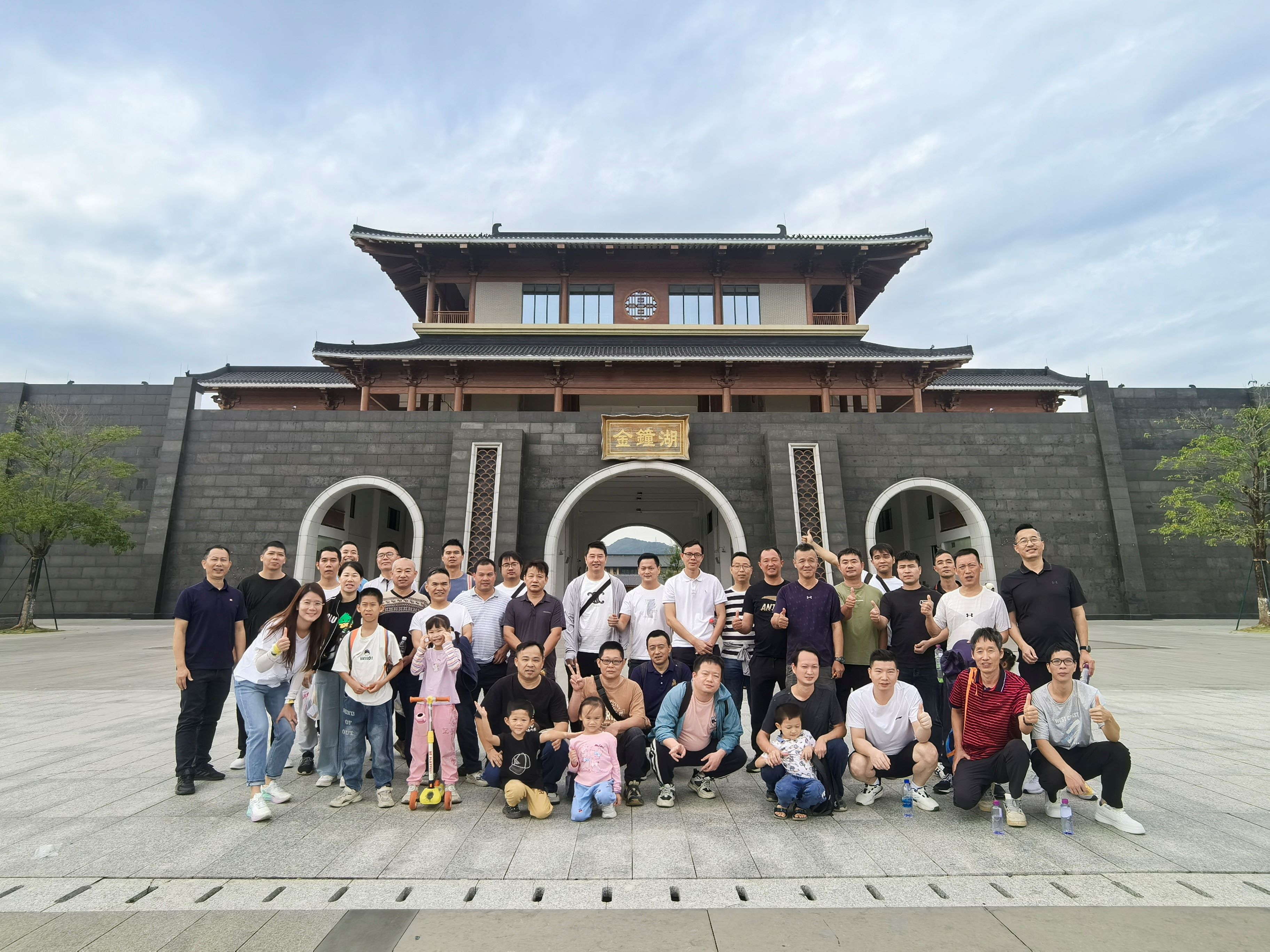 游金鐘湖公園照片1（工程設(shè)備部）.jpg